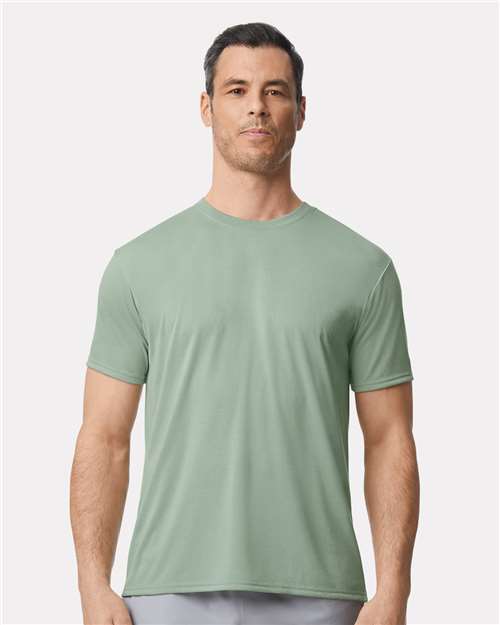 Performance® T-Shirt - L