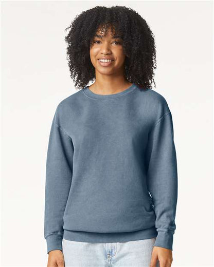 Comfort Colors Unisex Garment-Dyed Lightweight Crewneck Sweatshirt 1466