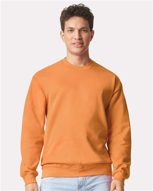 Softstyle® Midweight Crewneck Sweatshirt - S