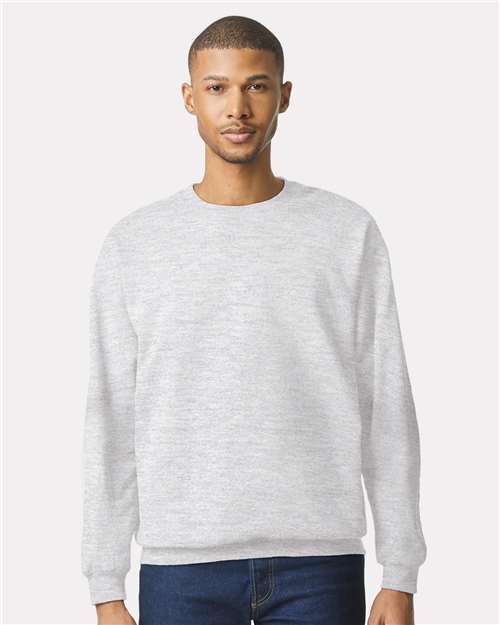 Softstyle® Midweight Crewneck Sweatshirt - S