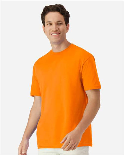 Gildan Unisex Light Cotton T-Shirt 3000