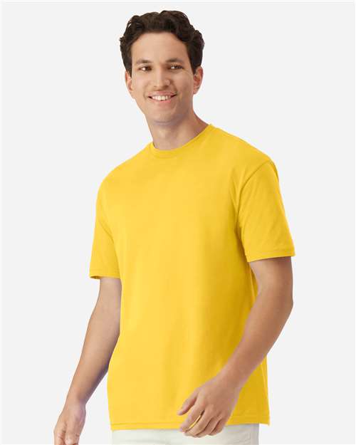 Gildan Unisex Light Cotton T-Shirt 3000