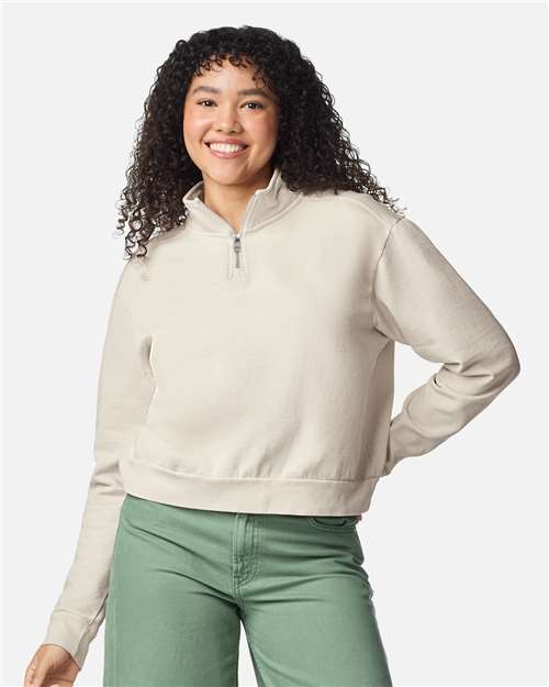 Comfort Colors Women's Garment-Dyed Mid-Length Quarter-Zip Sweatshirt 1580L