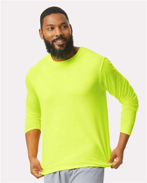 Gildan Unisex Performance® Long Sleeve T-Shirt 42400