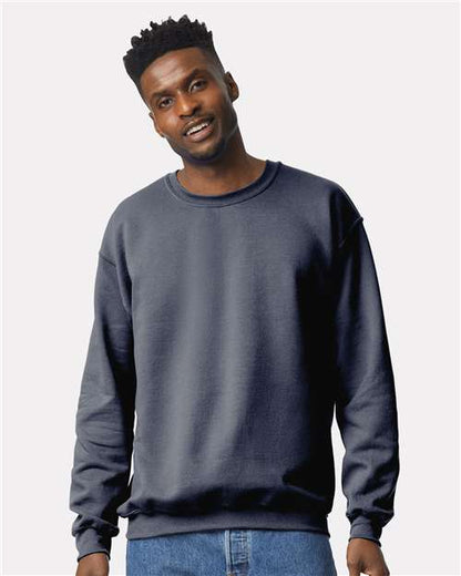 Gildan Unisex Heavy Blend™ Crewneck Sweatshirt 18000