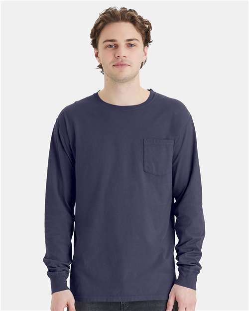 Unisex Garment-Dyed Long Sleeve T-Shirt With a Pocket