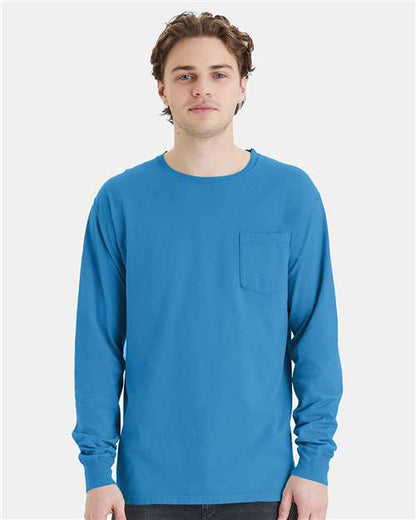 Unisex Garment-Dyed Long Sleeve T-Shirt With a Pocket