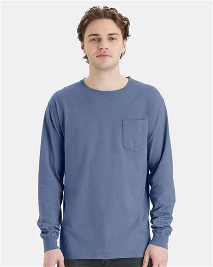 Unisex Garment-Dyed Long Sleeve T-Shirt With a Pocket
