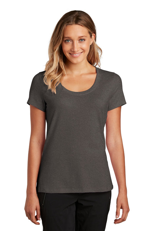 District  ®  Women's Flex Scoop Neck Tee DT7501